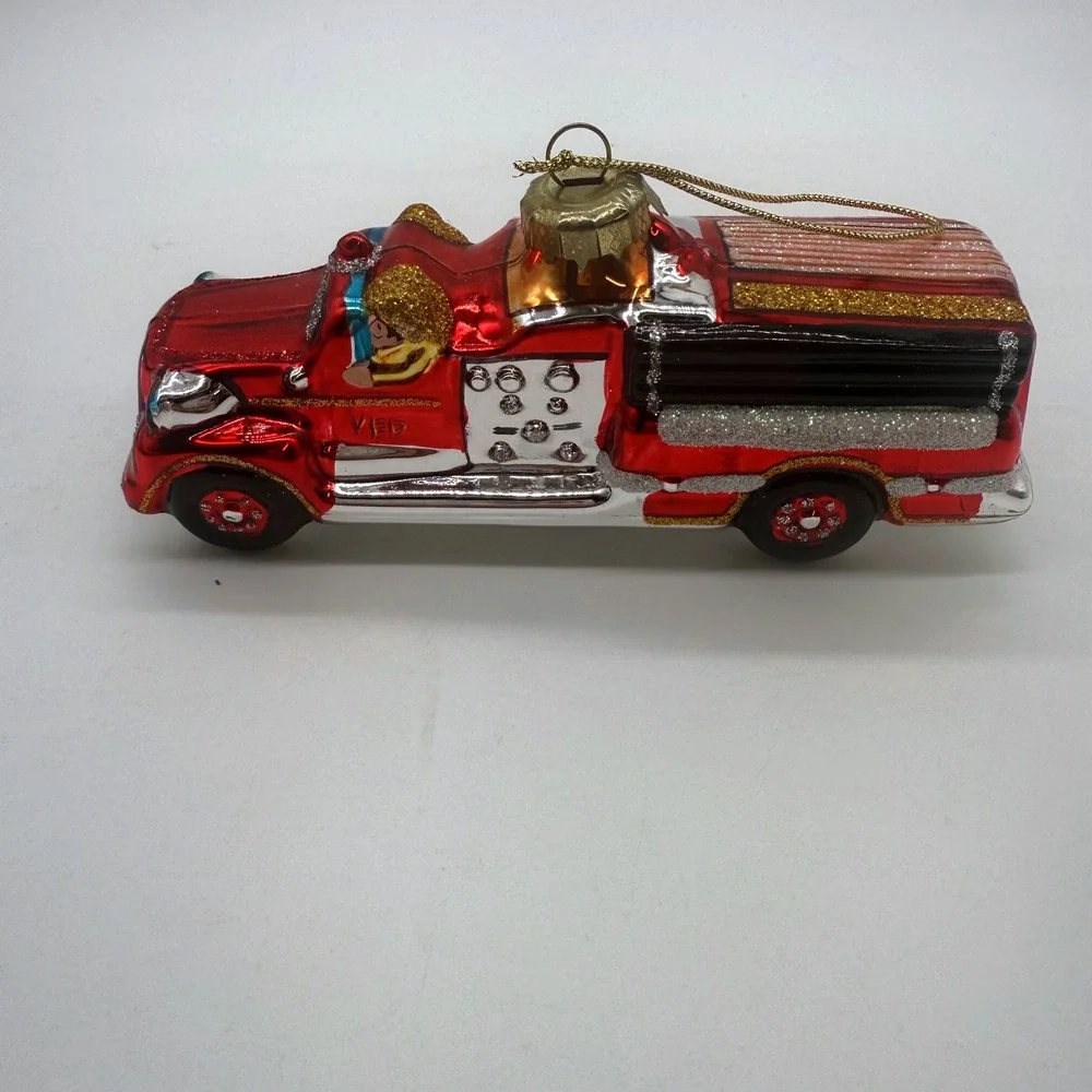 Firefighters Ornament Collection 1957 Pumper blown glass Fire Truck 3rd Edition